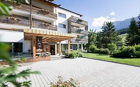 Alpine Hotel Ciasa Lara